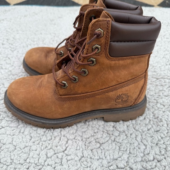 Timberland Women's Linden Woods
Brown Boost. Size 6 - Picture 2 of 7